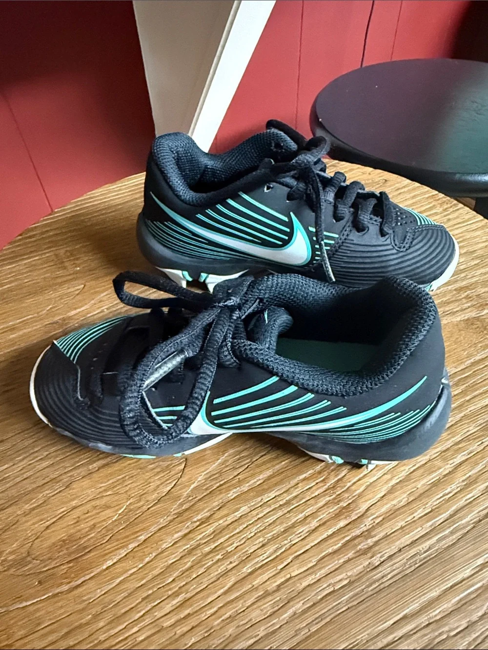 Nike Fastflex softball Black and Teal Athletic Shoes